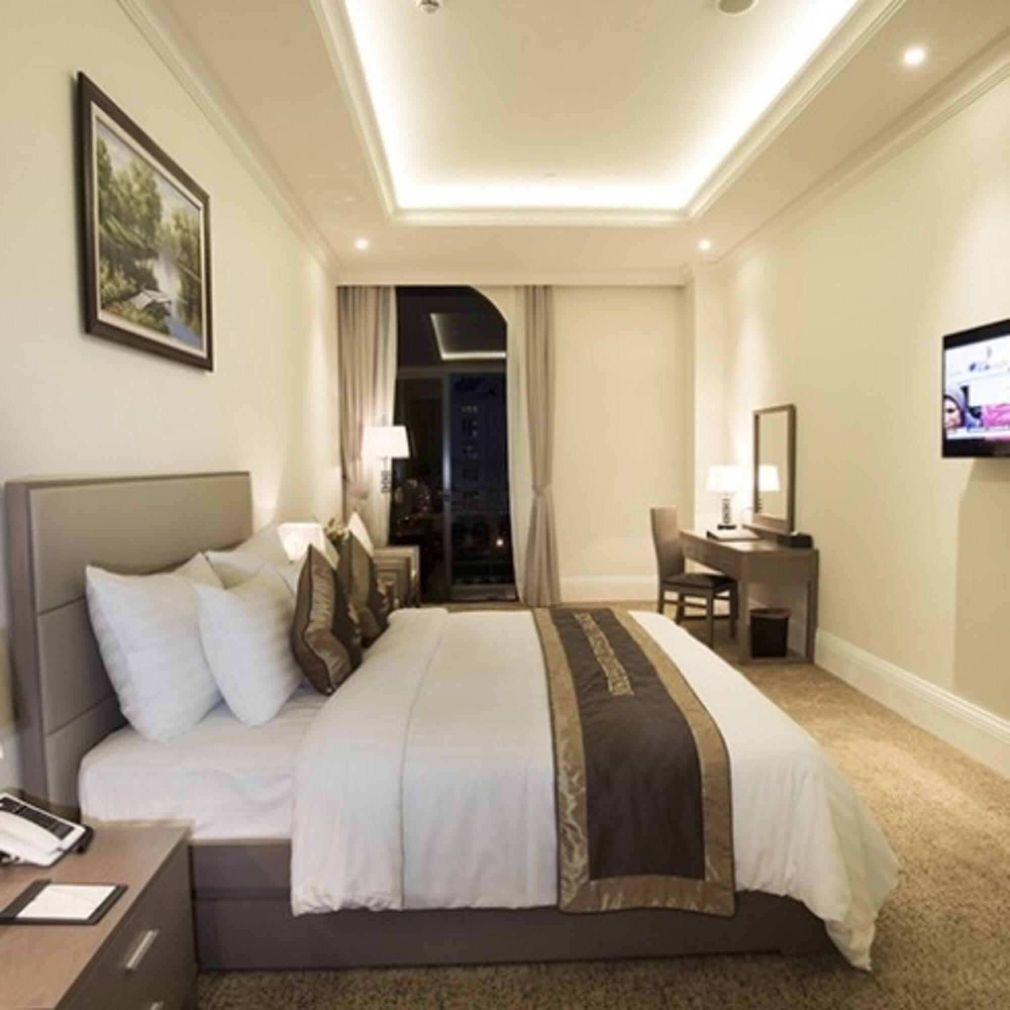 Merperle Crystal Palace Ciudad Ho Chi Minh  Exterior foto