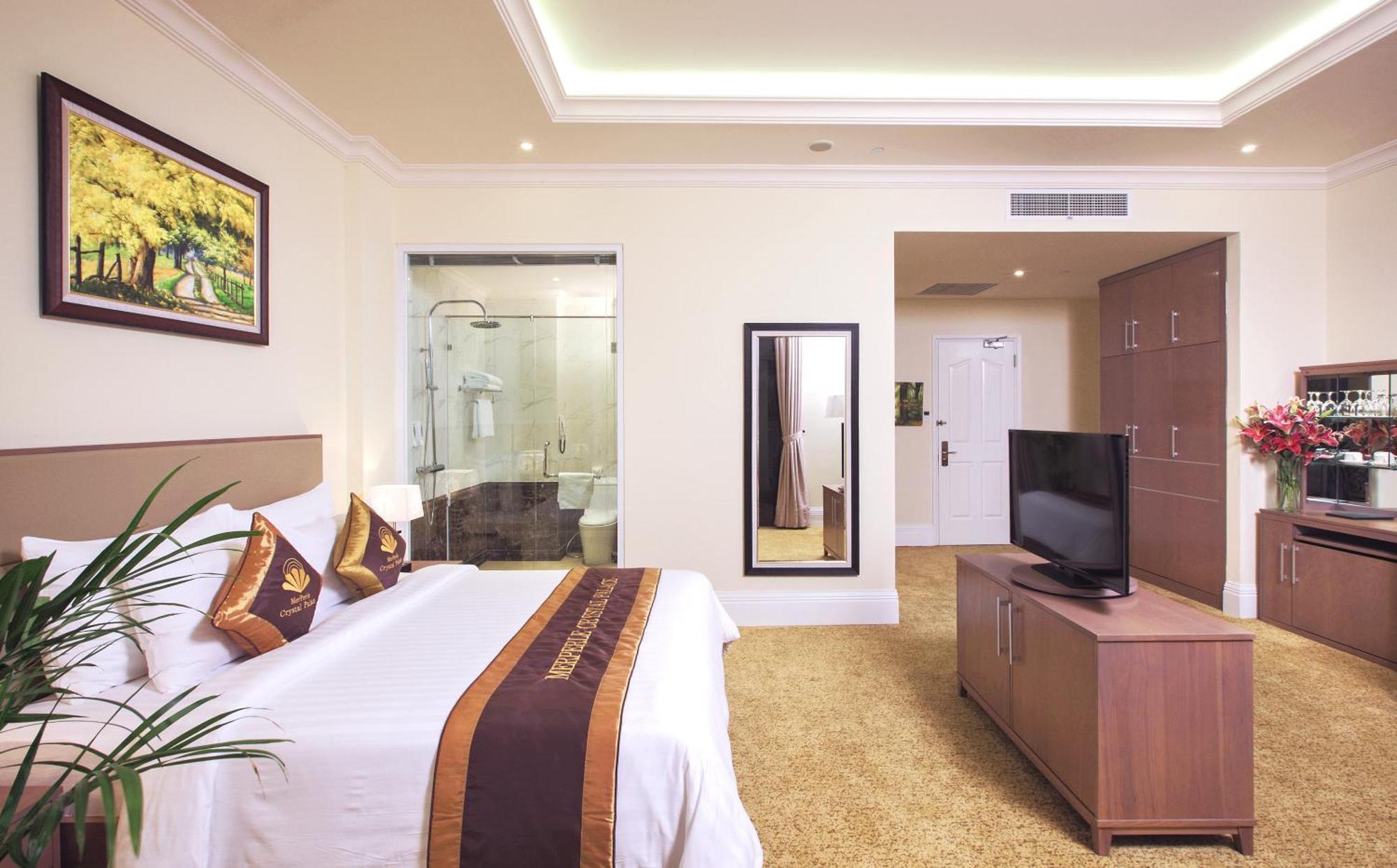 Merperle Crystal Palace Ciudad Ho Chi Minh  Exterior foto