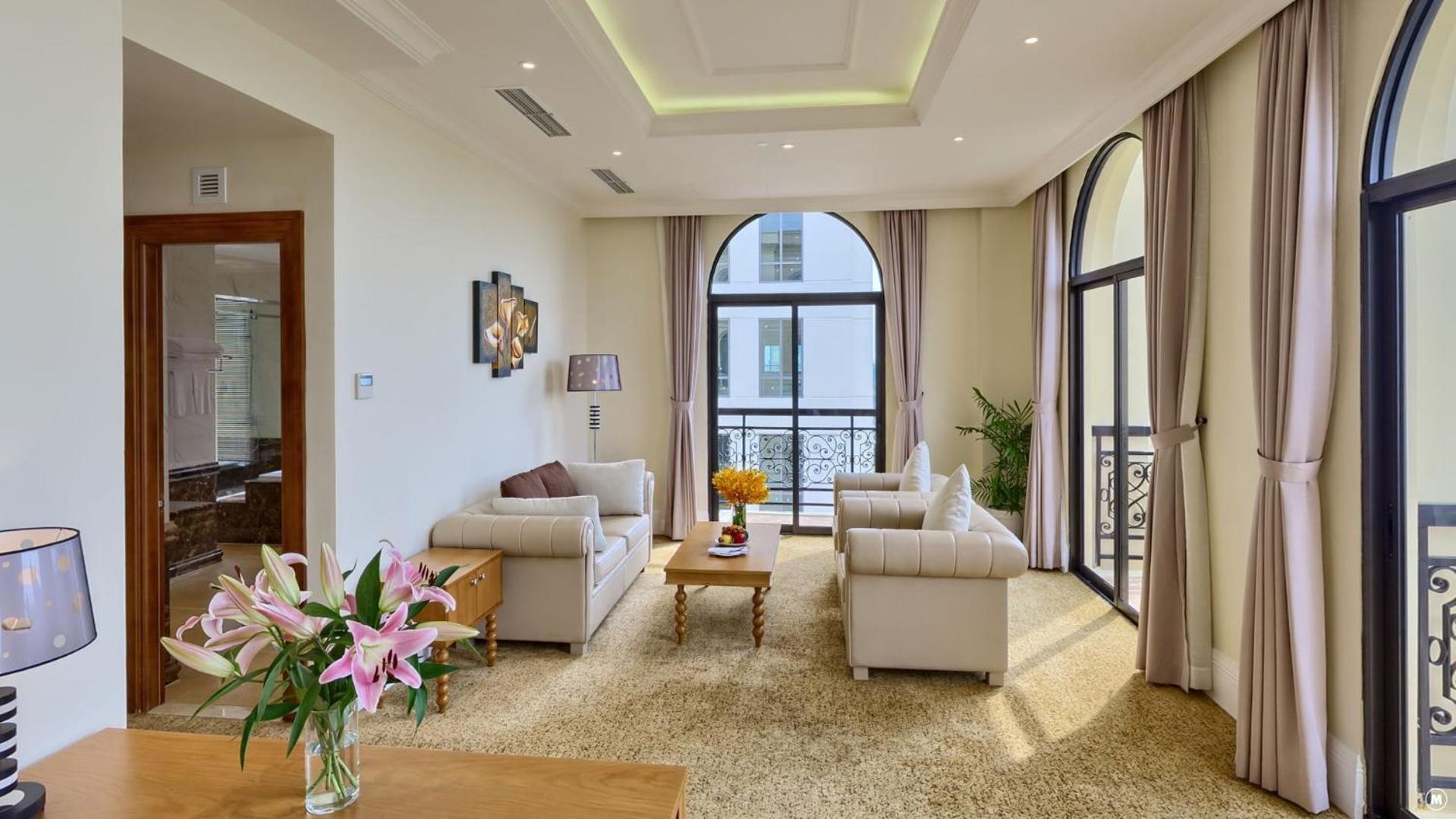Merperle Crystal Palace Ciudad Ho Chi Minh  Exterior foto